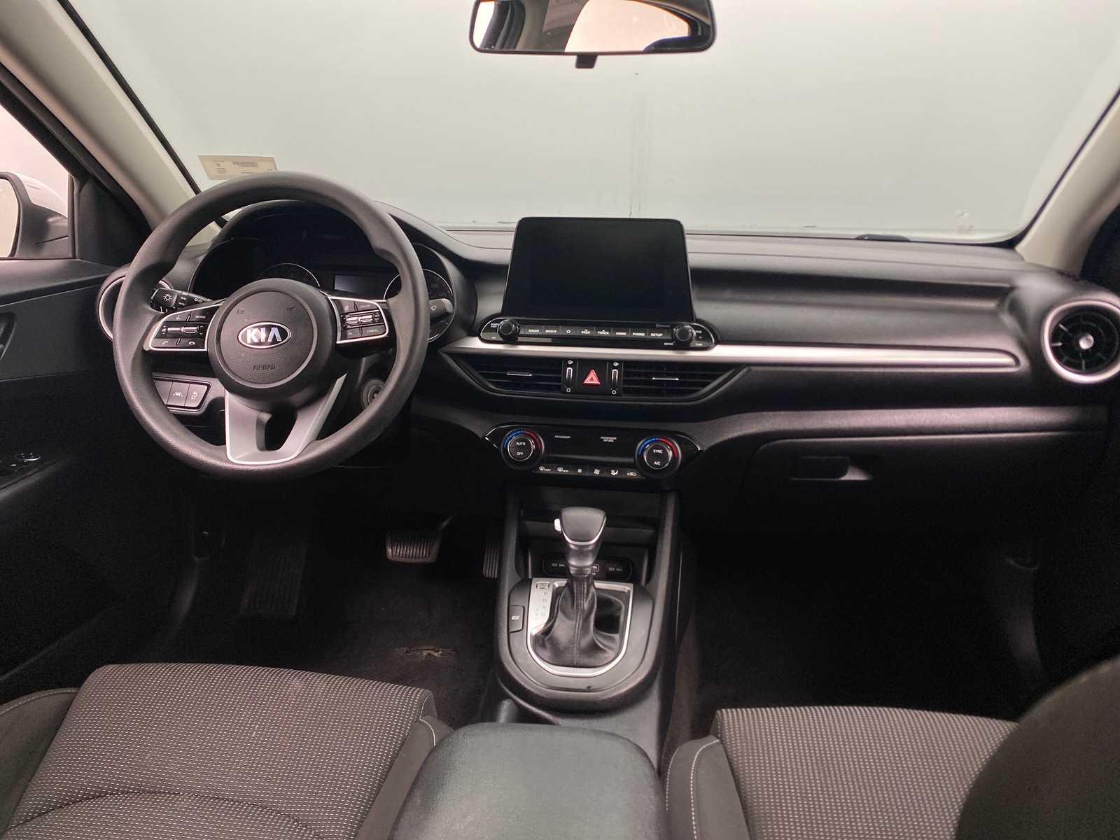 Thumbnail: 2019 Kia Forte - 3