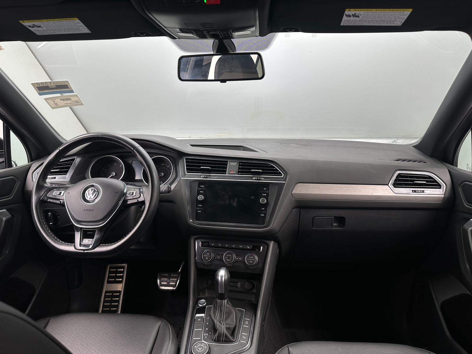Thumbnail: 2021 Volkswagen Tiguan - 2