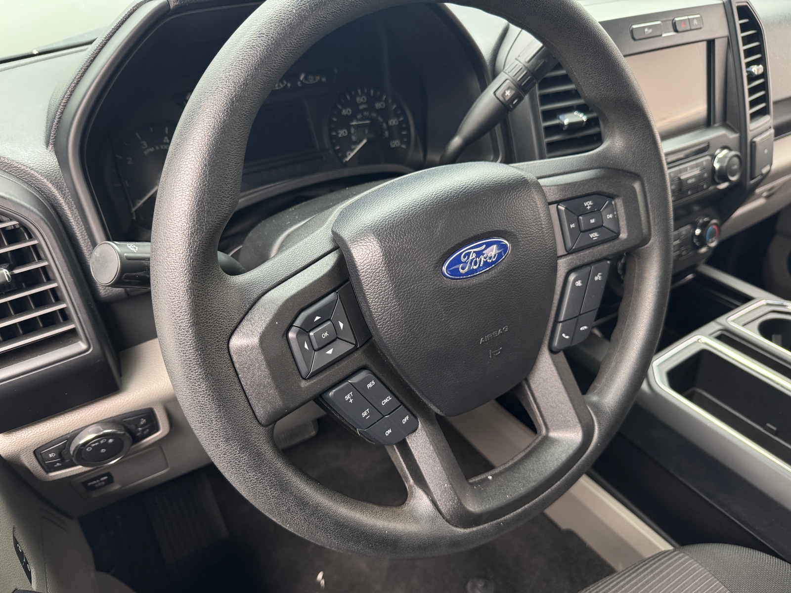 Thumbnail: 2020 Ford Econoline - 5