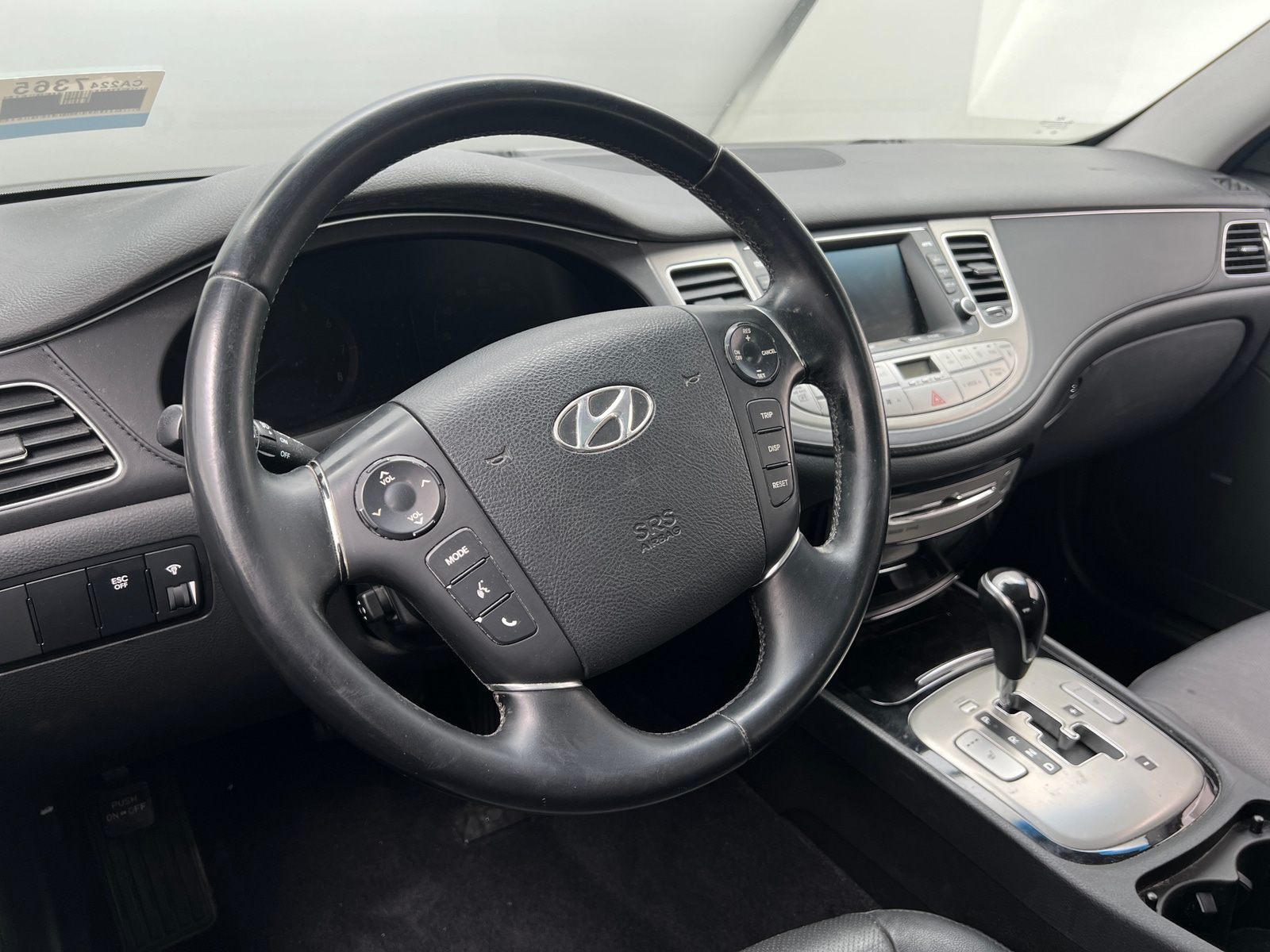 Thumbnail: 2012 Hyundai Genesis - 4