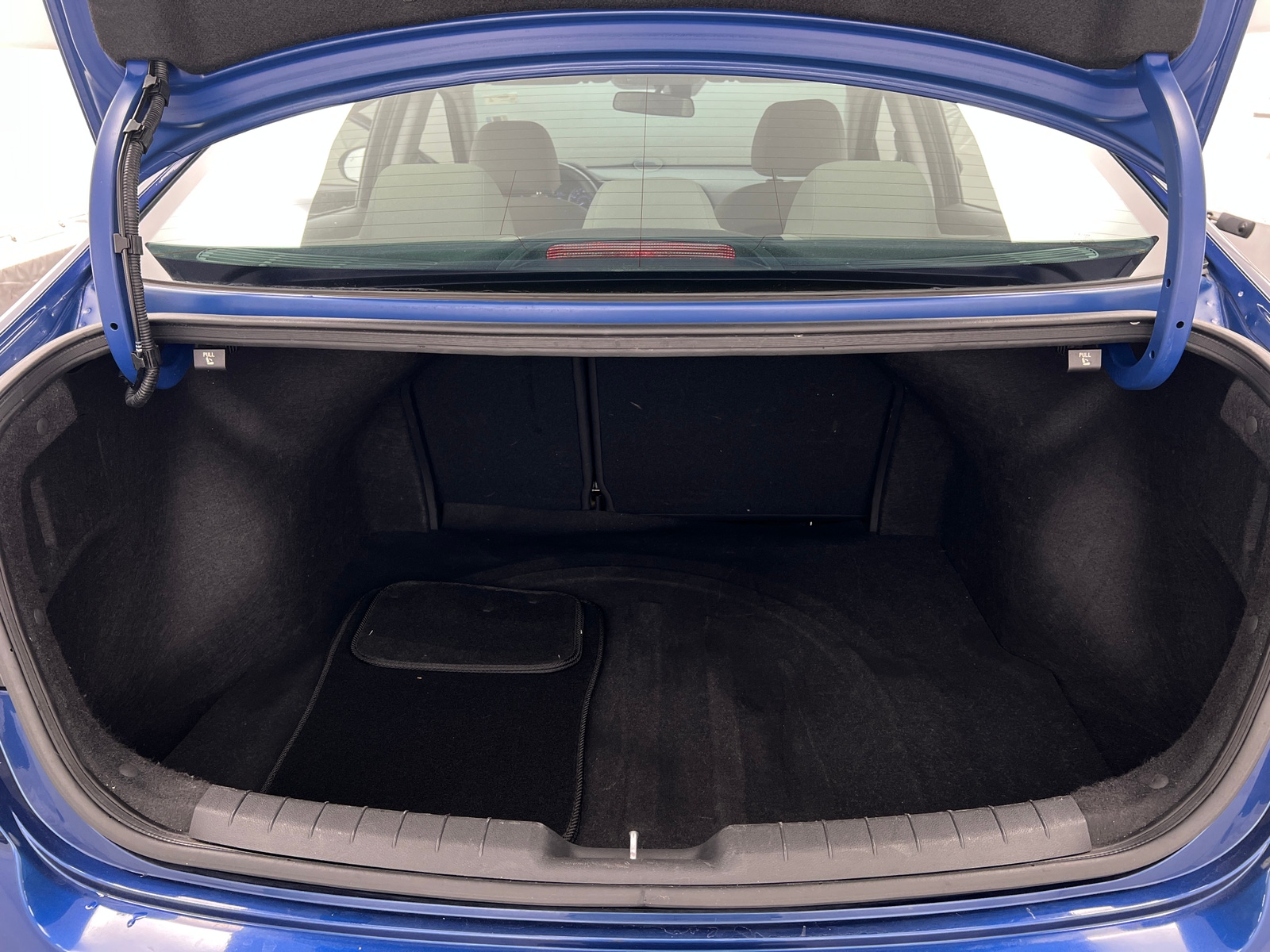 Thumbnail: 2020 Hyundai Elantra - 7