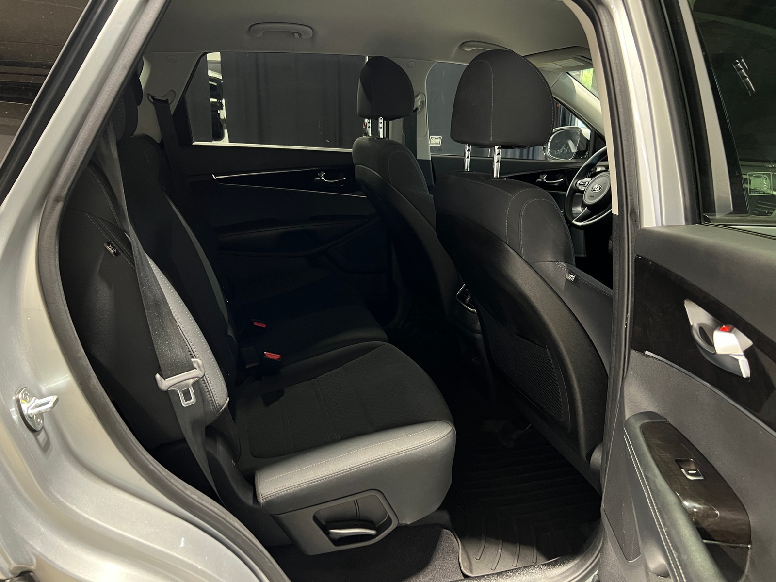 Thumbnail: 2018 Kia Sorento - 6