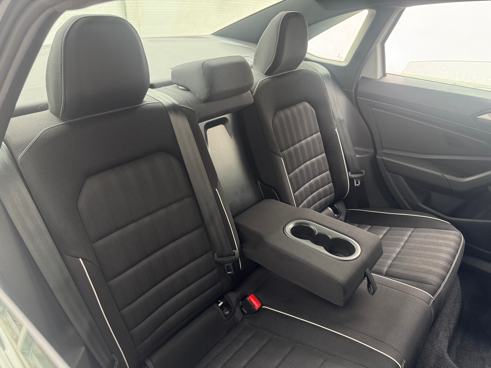 Thumbnail: 2023 Volkswagen Jetta - 6