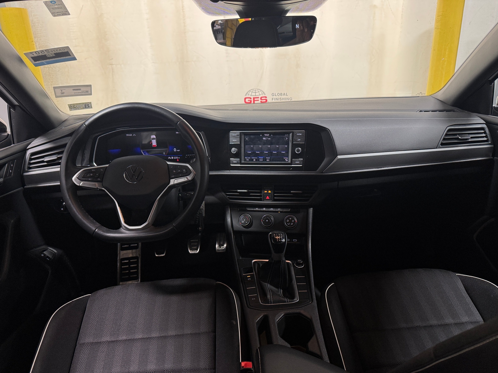 Thumbnail: 2023 Volkswagen Jetta - 3