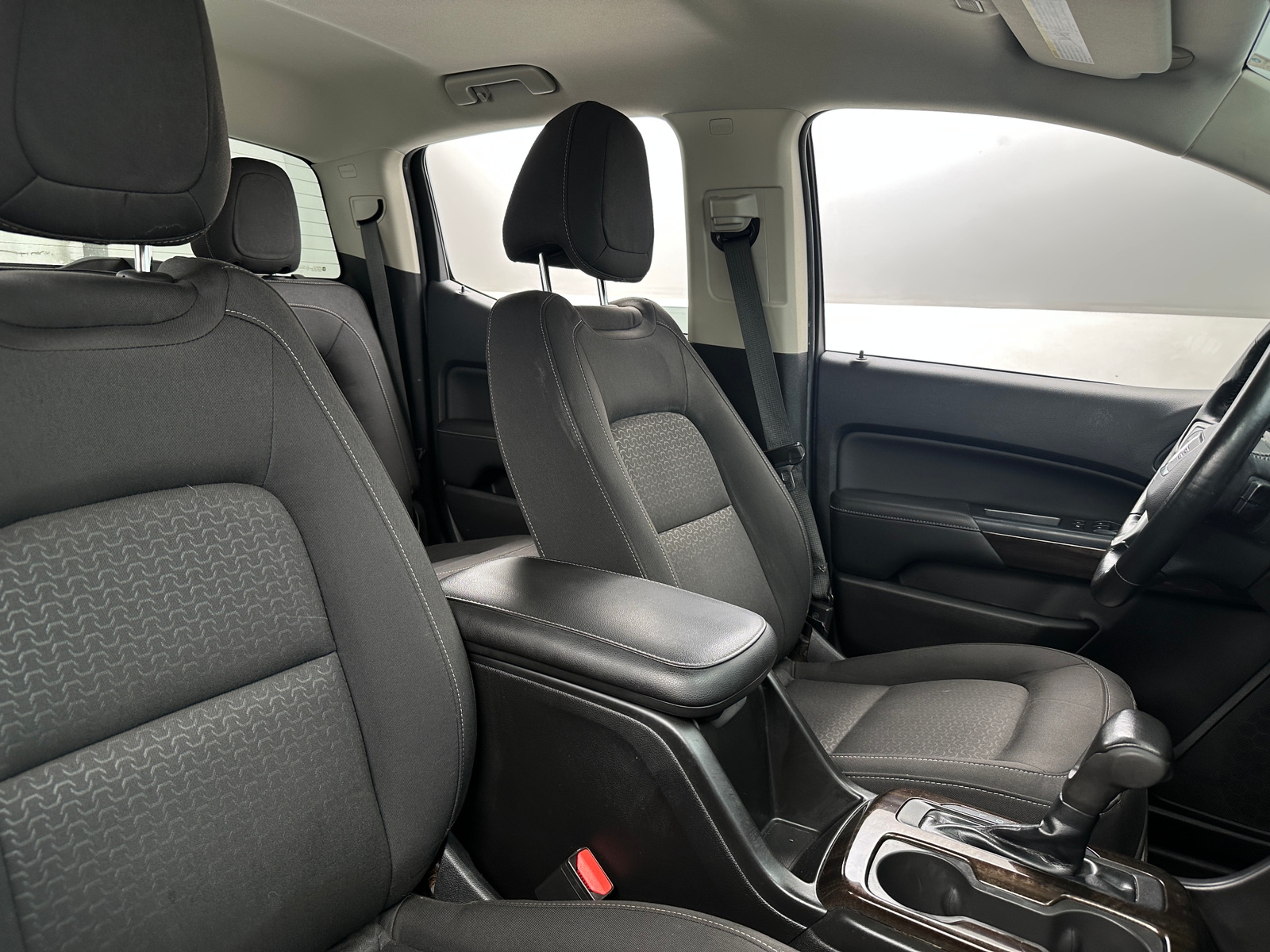 Thumbnail: 2018 GMC Canyon - 2