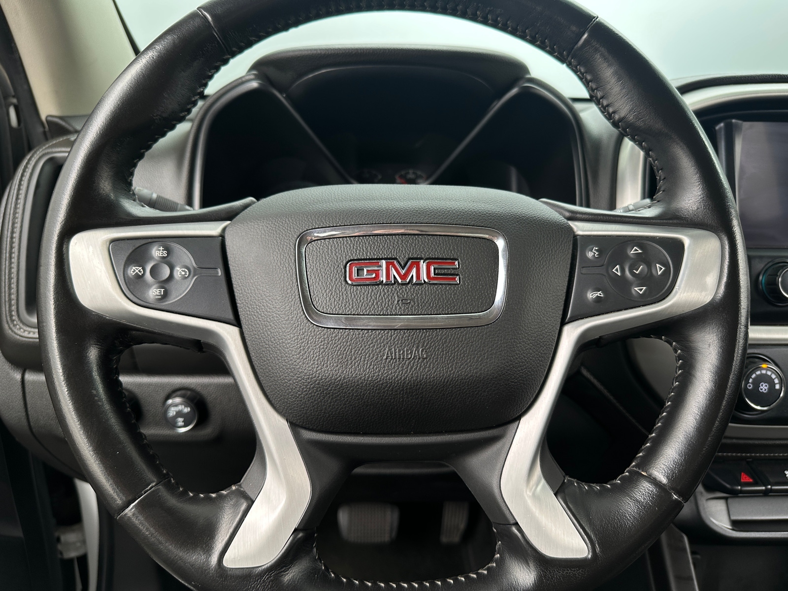 Thumbnail: 2018 GMC Canyon - 5