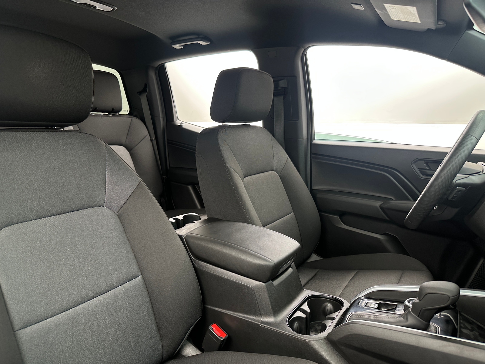 Thumbnail: 2024 Chevrolet Colorado - 2