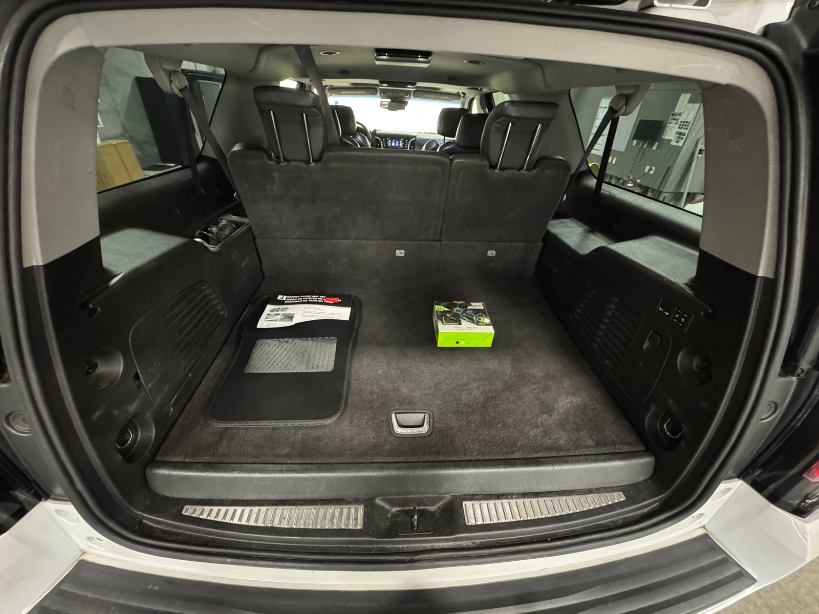 Thumbnail: 2016 Cadillac Escalade - 6