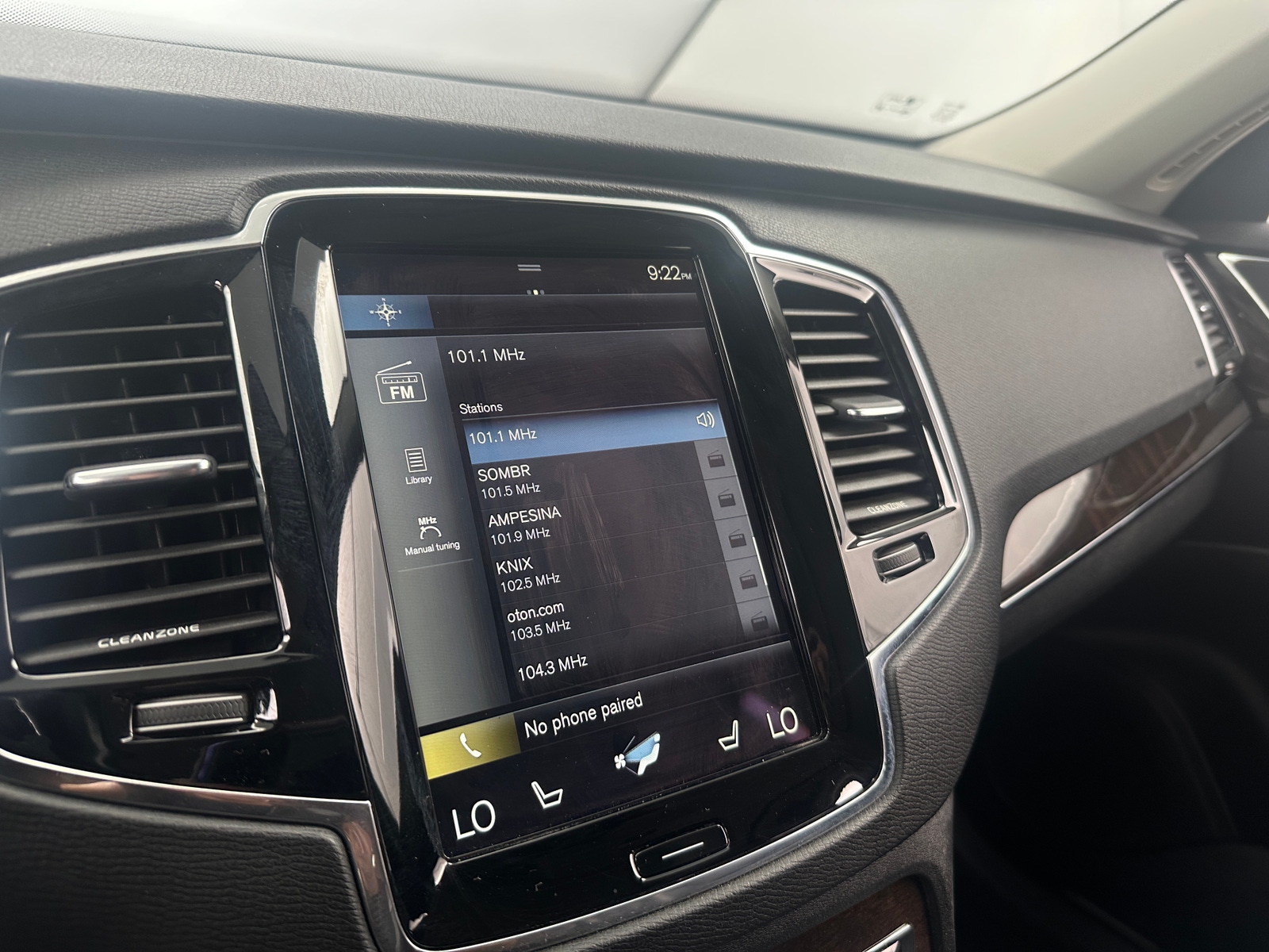 Thumbnail: 2016 Volvo XC90 - 3