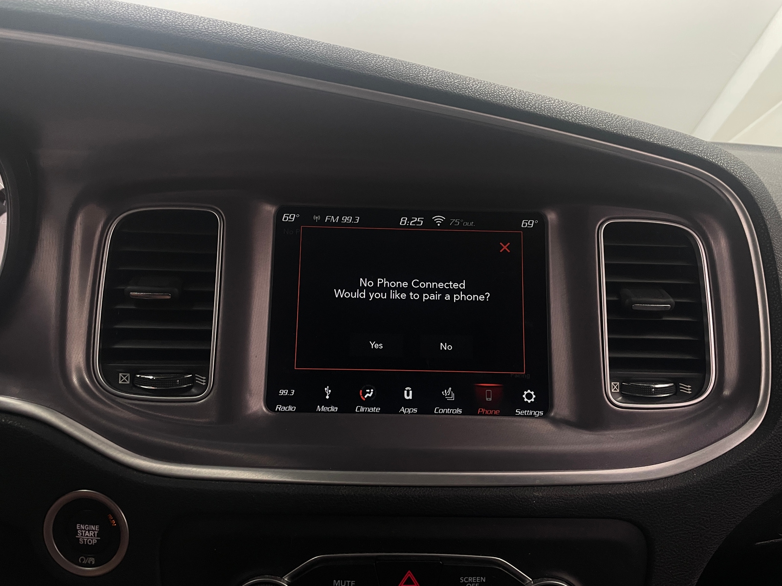 Thumbnail: 2019 Dodge Charger - 4