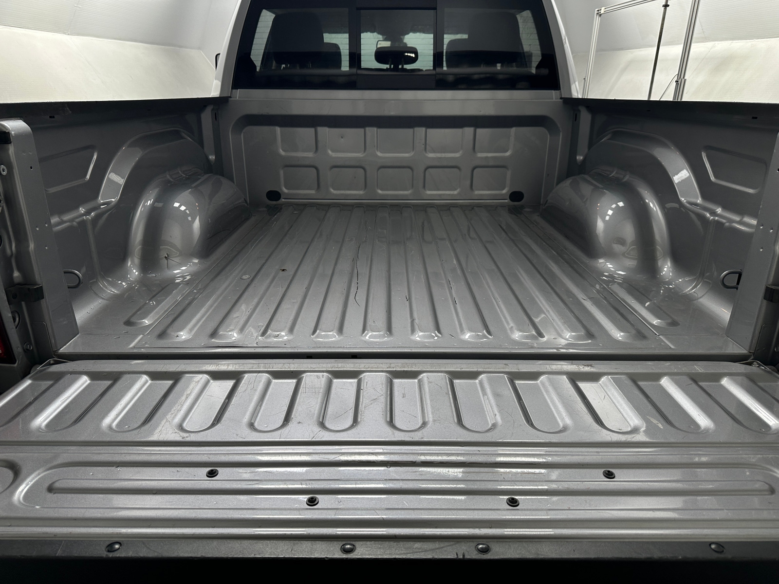 Thumbnail: 2023 RAM 1500 Classic - 7