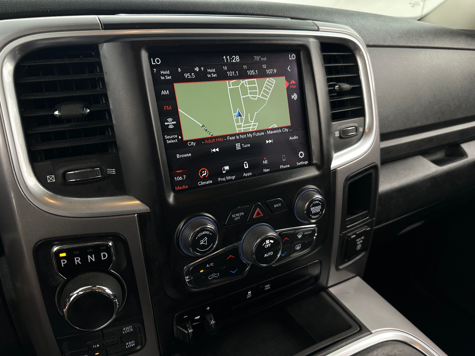 Thumbnail: 2023 RAM 1500 Classic - 4