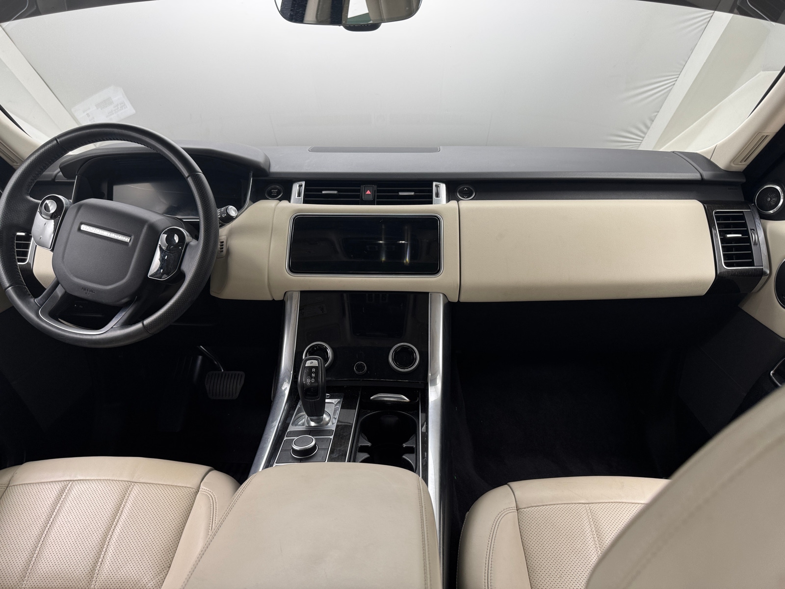 Thumbnail: 2020 Land Rover Range Rover Sport - 2