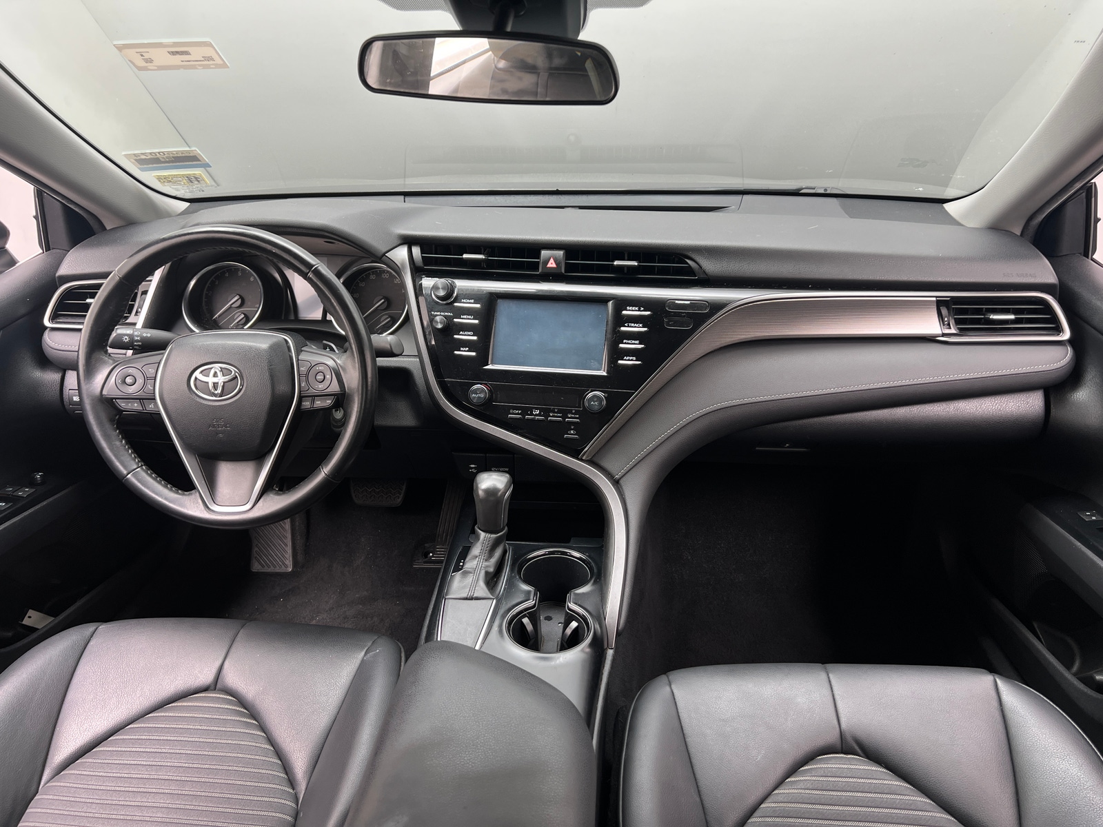 Thumbnail: 2019 Toyota Camry - 3