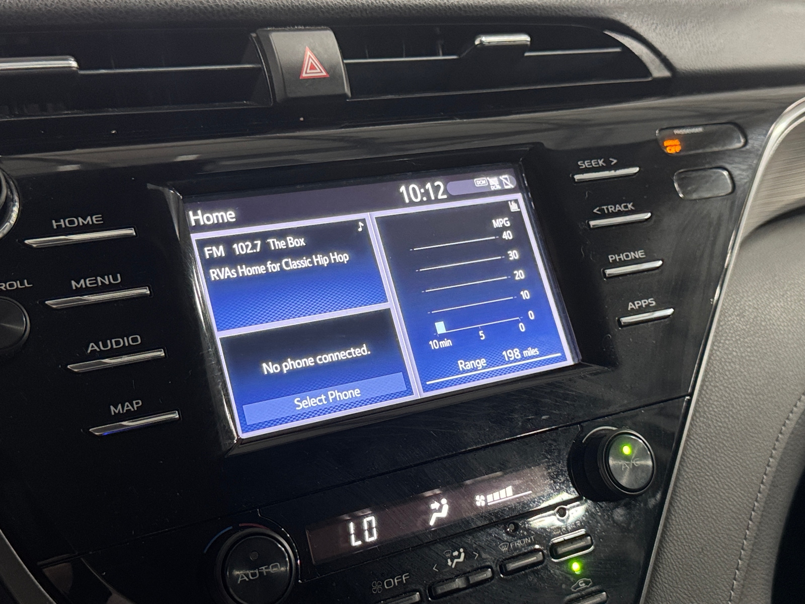 Thumbnail: 2019 Toyota Camry - 4