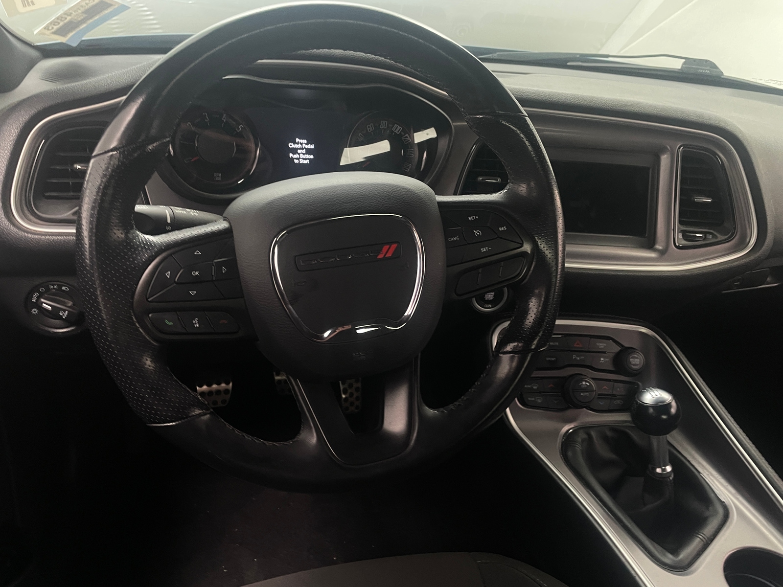 Thumbnail: 2022 Dodge Challenger - 4