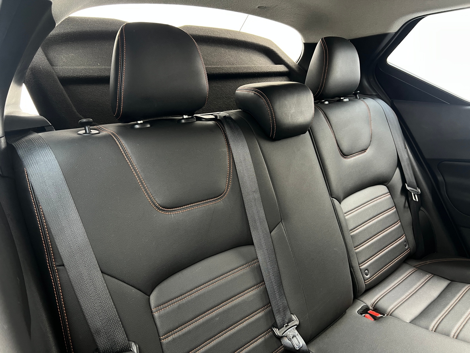 Thumbnail: 2018 Nissan Kicks - 6