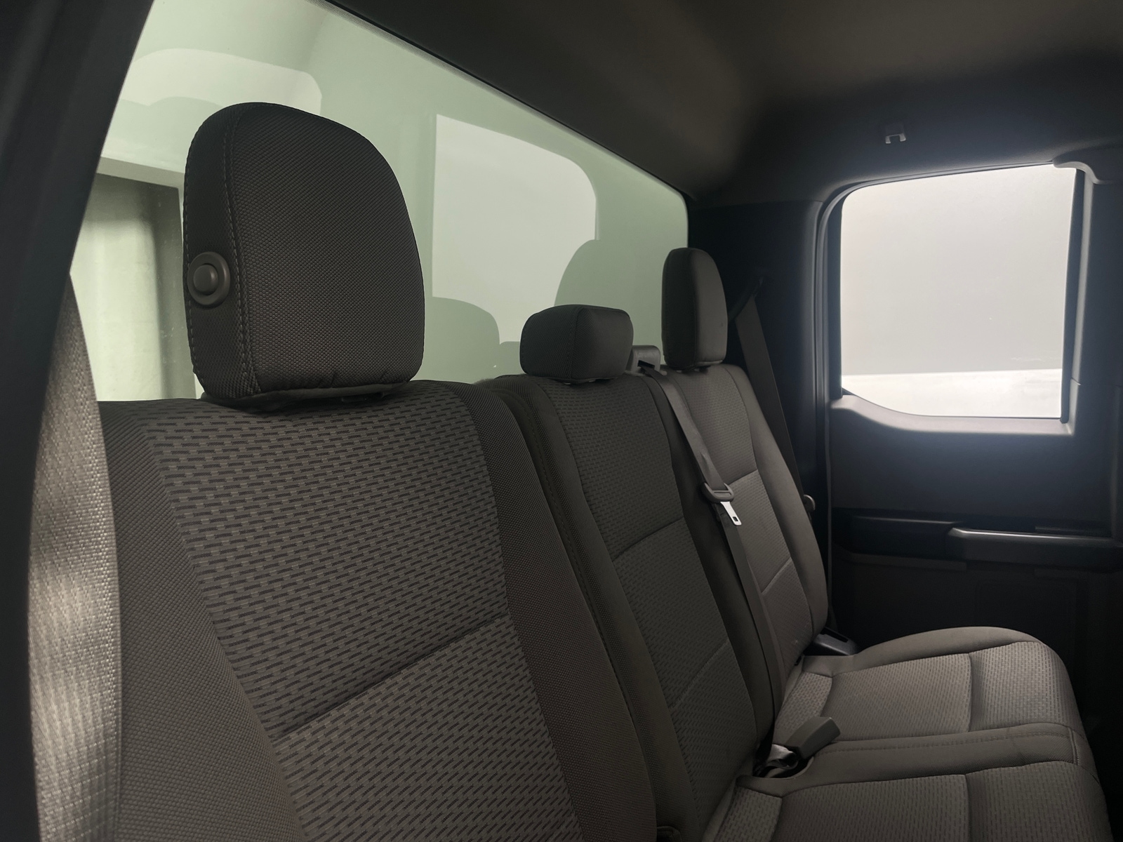 Thumbnail: 2018 Ford Econoline - 6