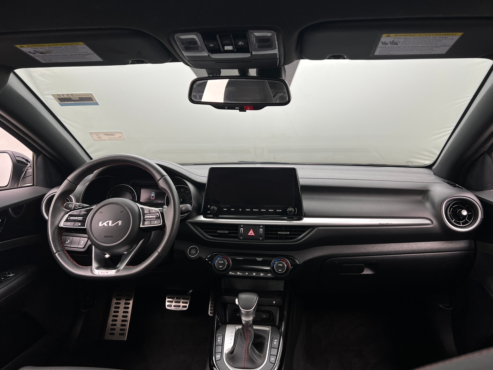 Thumbnail: 2023 Kia Forte - 3