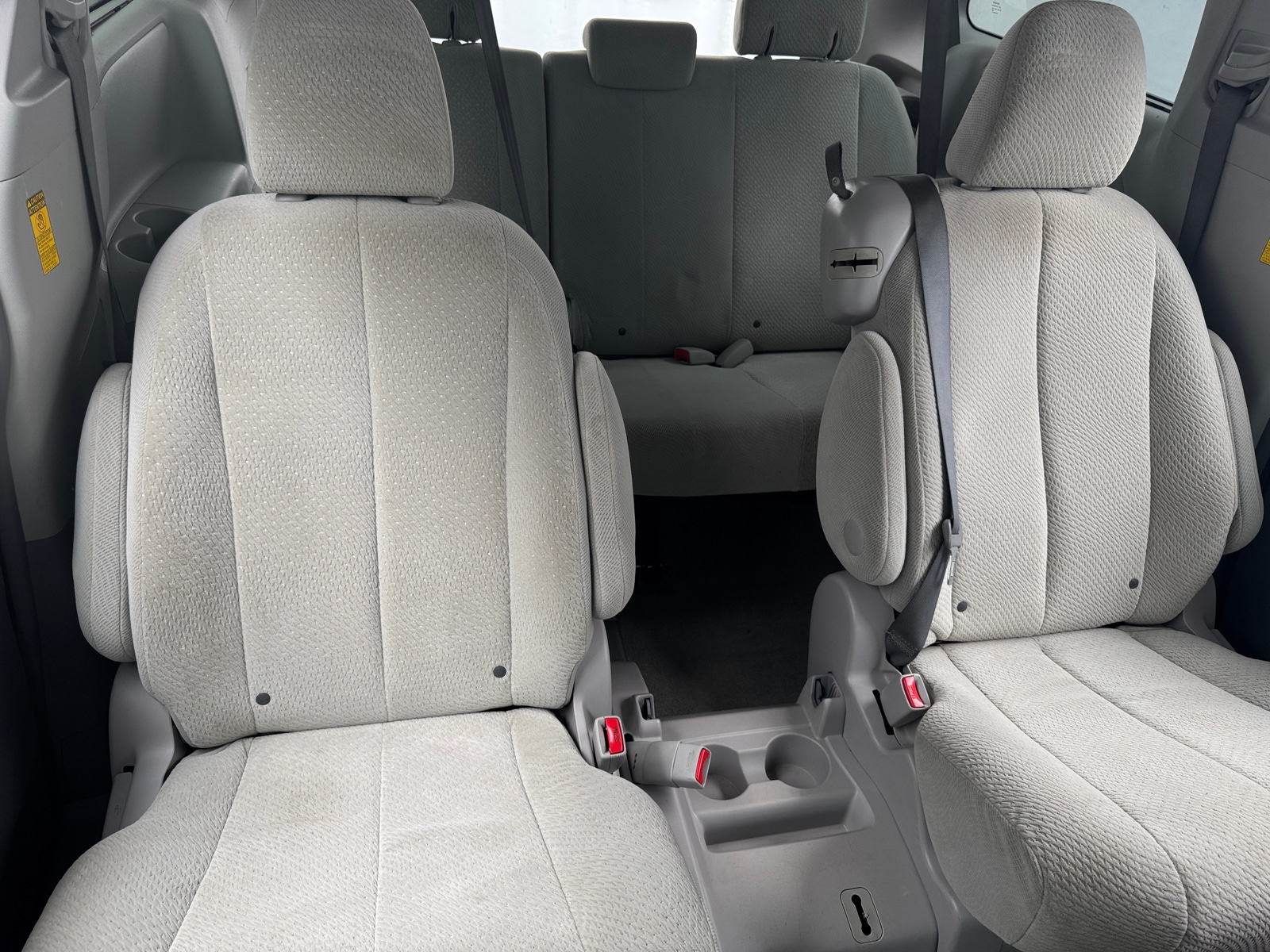 Thumbnail: 2014 Toyota Sienna - 6