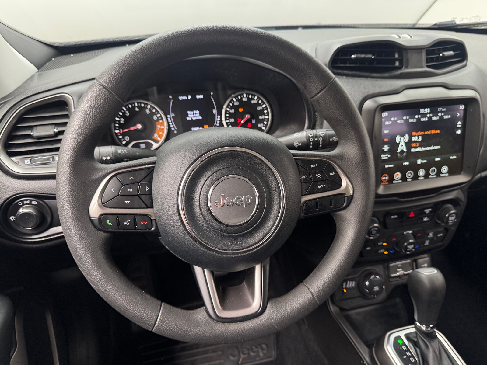 Thumbnail: 2022 Jeep Renegade - 4