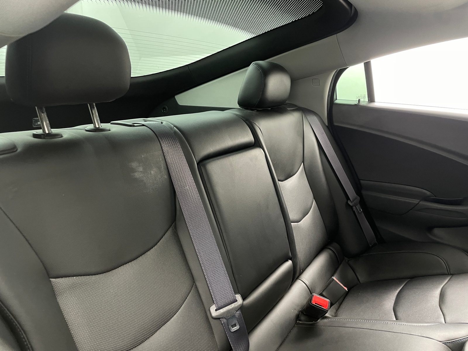Thumbnail: 2017 Chevrolet Volt - 5