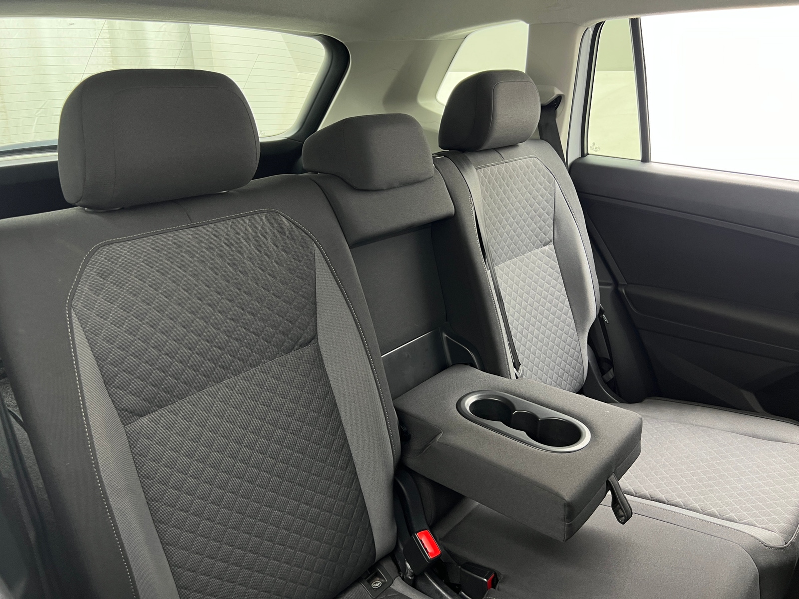 Thumbnail: 2019 Volkswagen Tiguan - 6