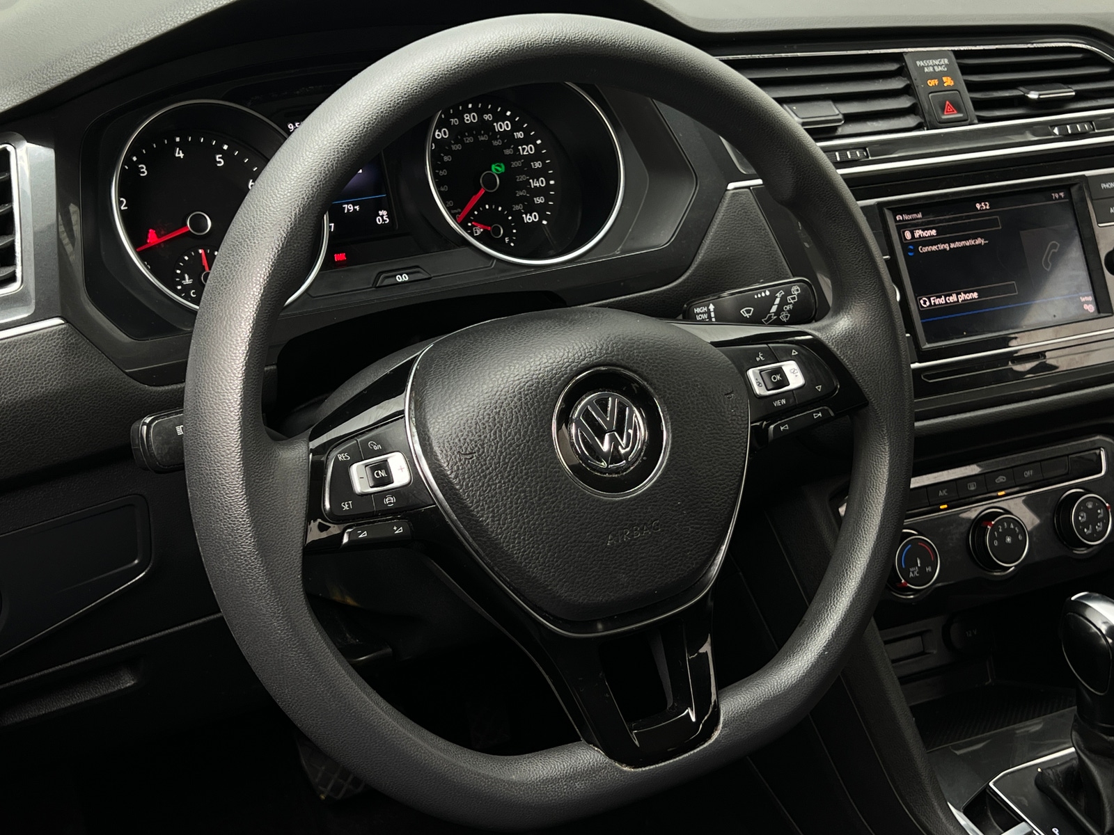 Thumbnail: 2019 Volkswagen Tiguan - 5