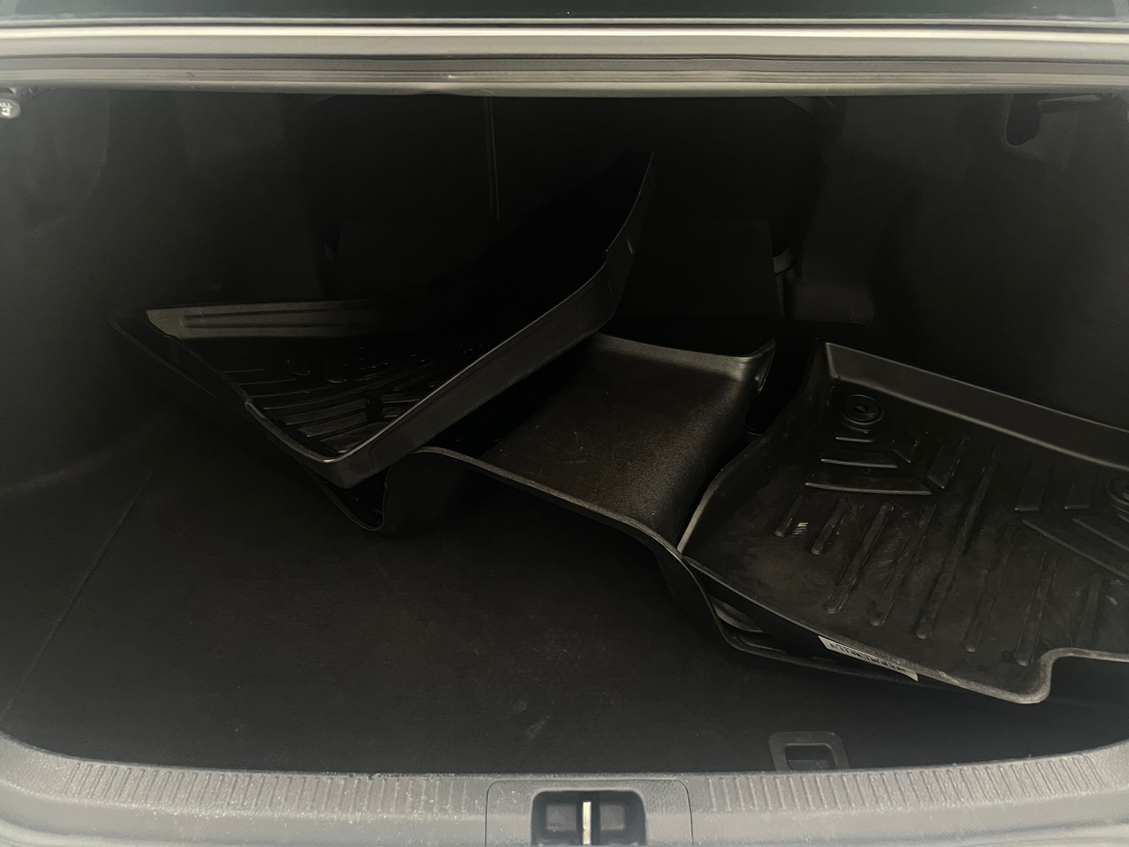 Thumbnail: 2021 Toyota Camry - 7