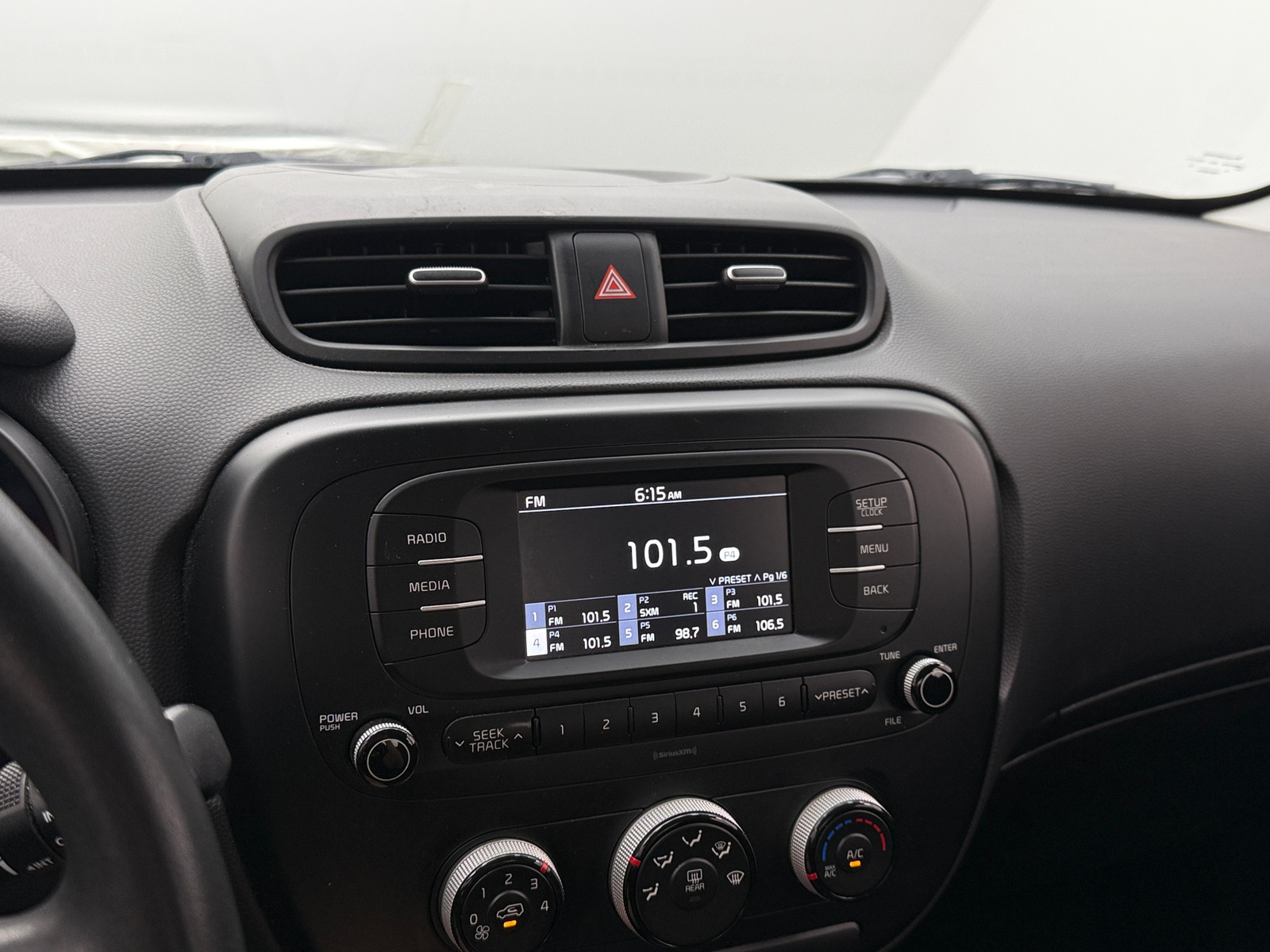 Thumbnail: 2017 Kia Soul - 4