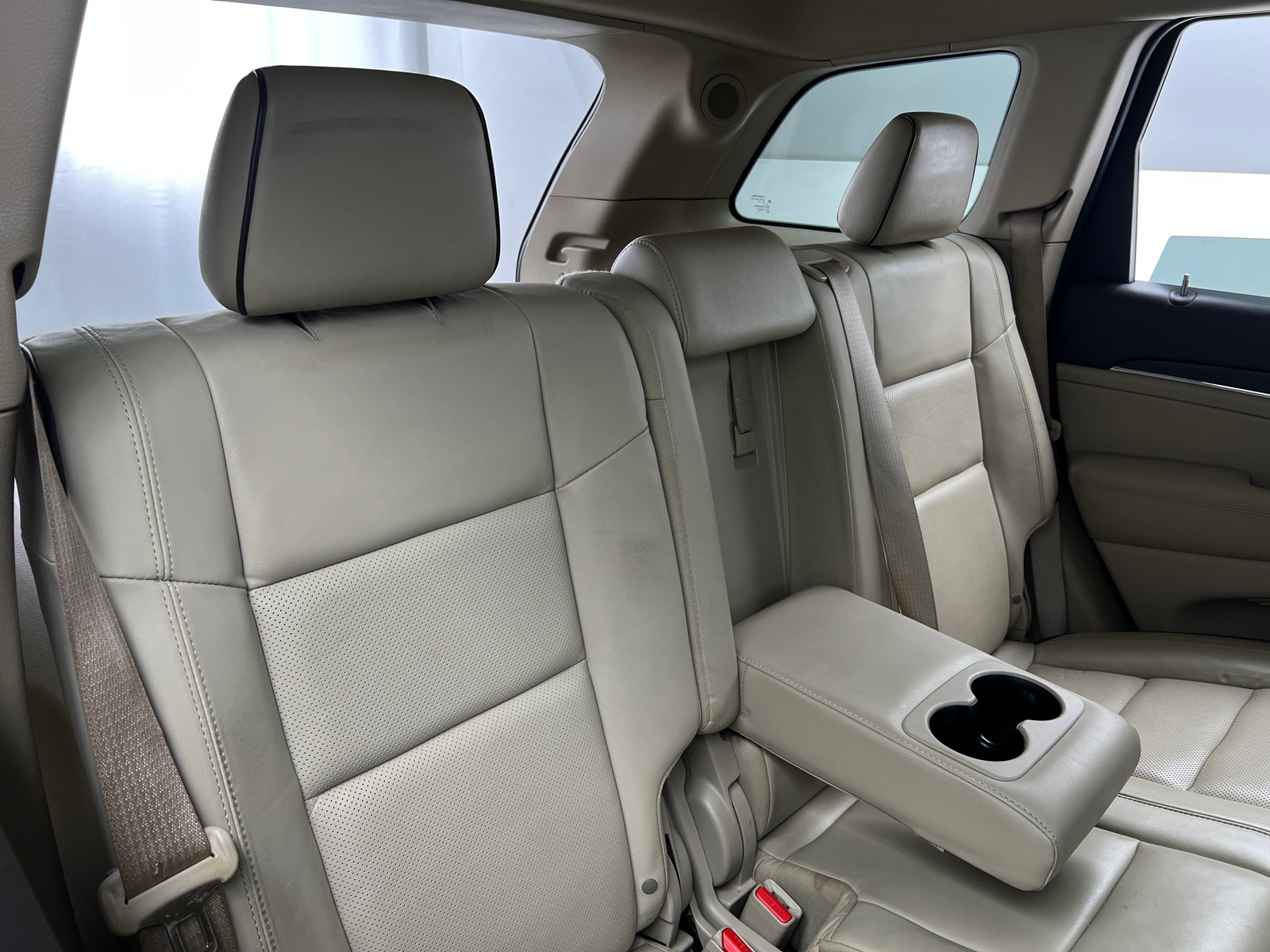 Thumbnail: 2020 Jeep Grand Cherokee - 5