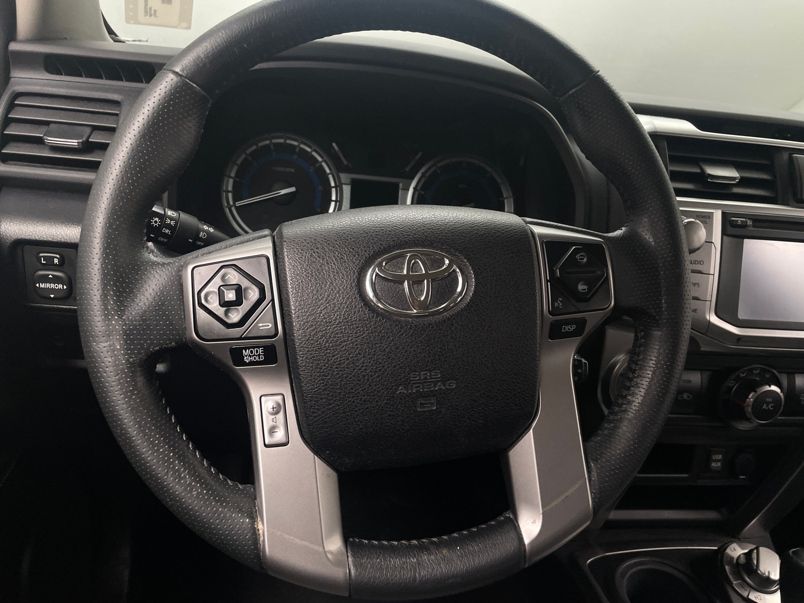 Thumbnail: 2016 Toyota 4Runner - 5