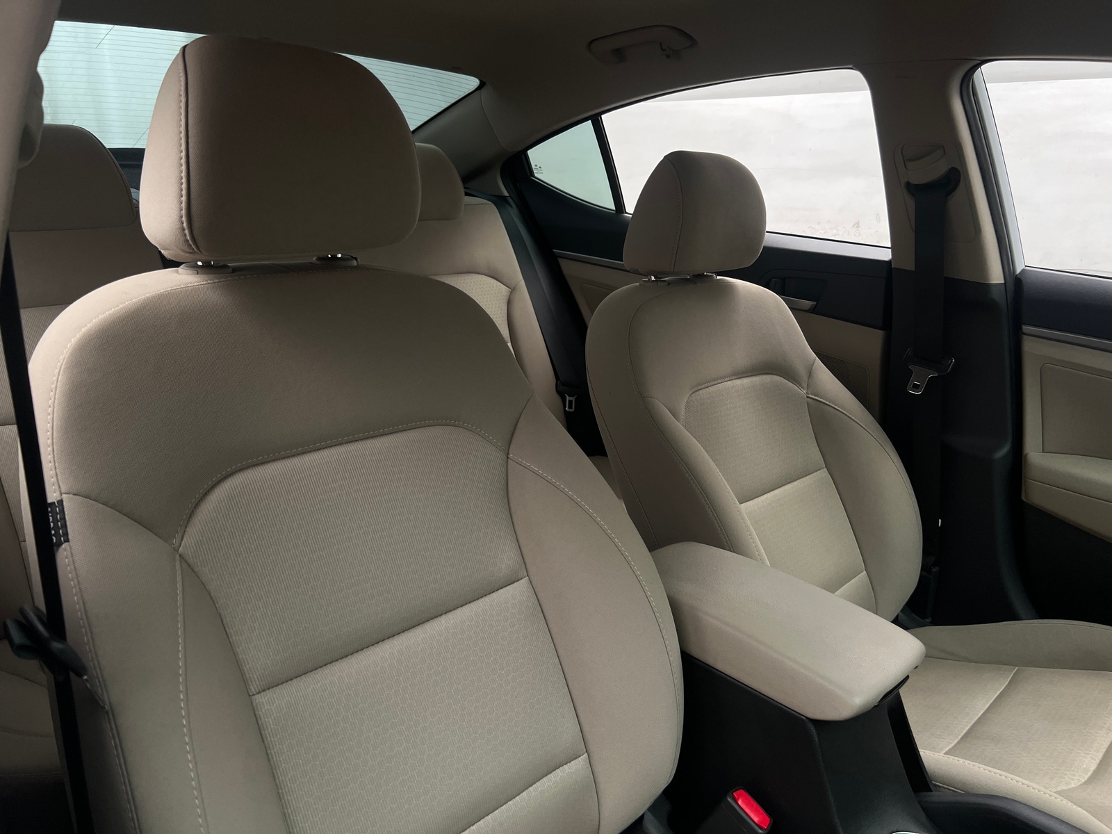 Thumbnail: 2018 Hyundai Elantra - 2