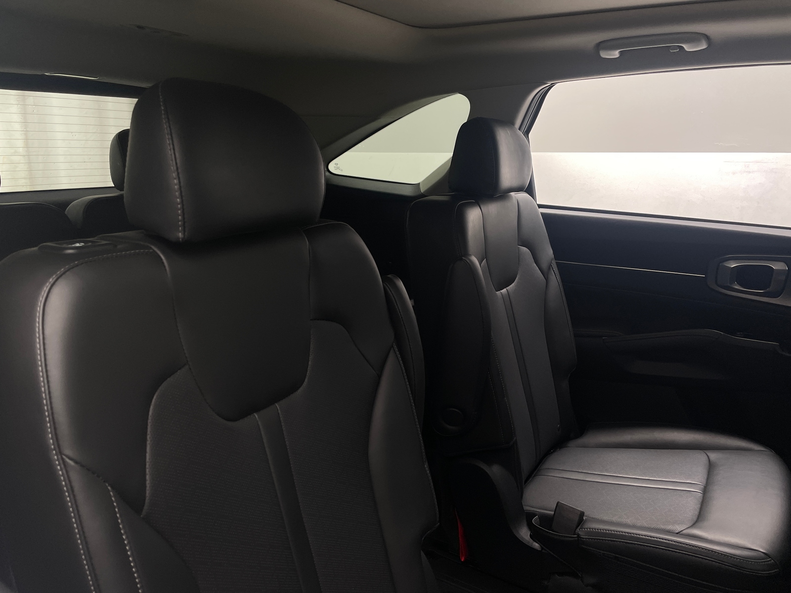 Thumbnail: 2021 Kia Sorento - 6