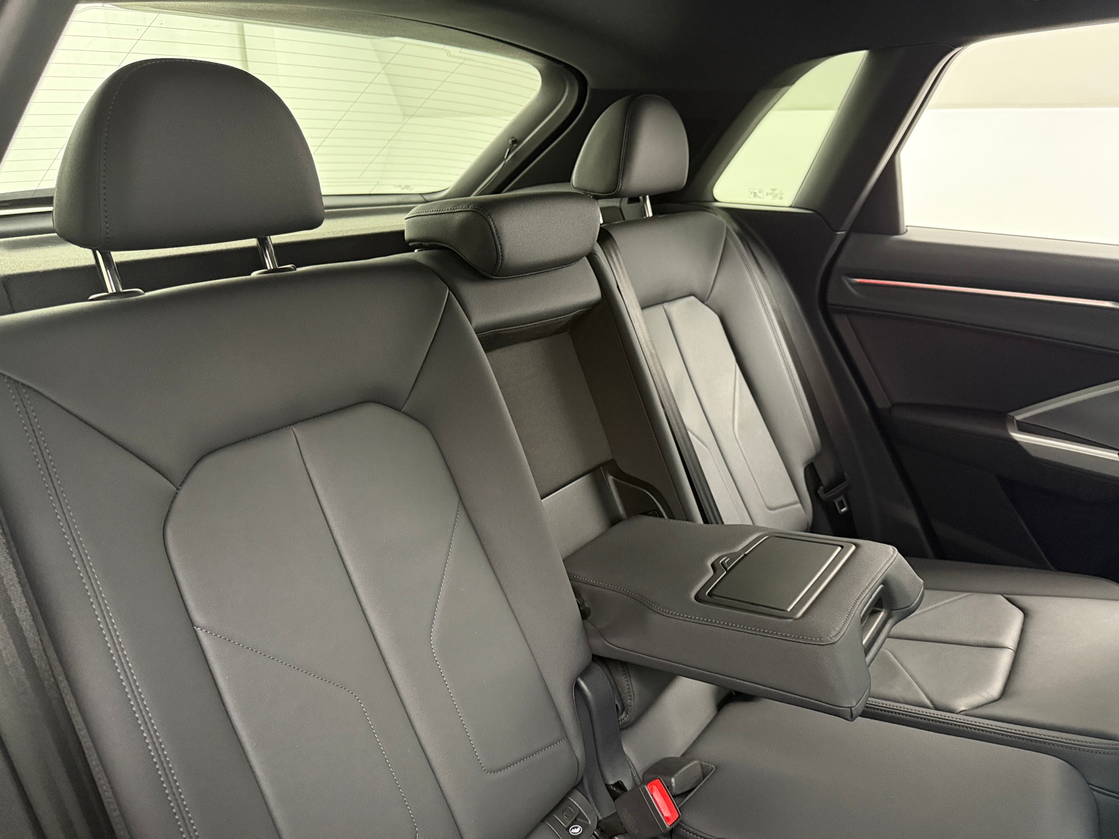 Thumbnail: 2023 Audi Q3 - 5