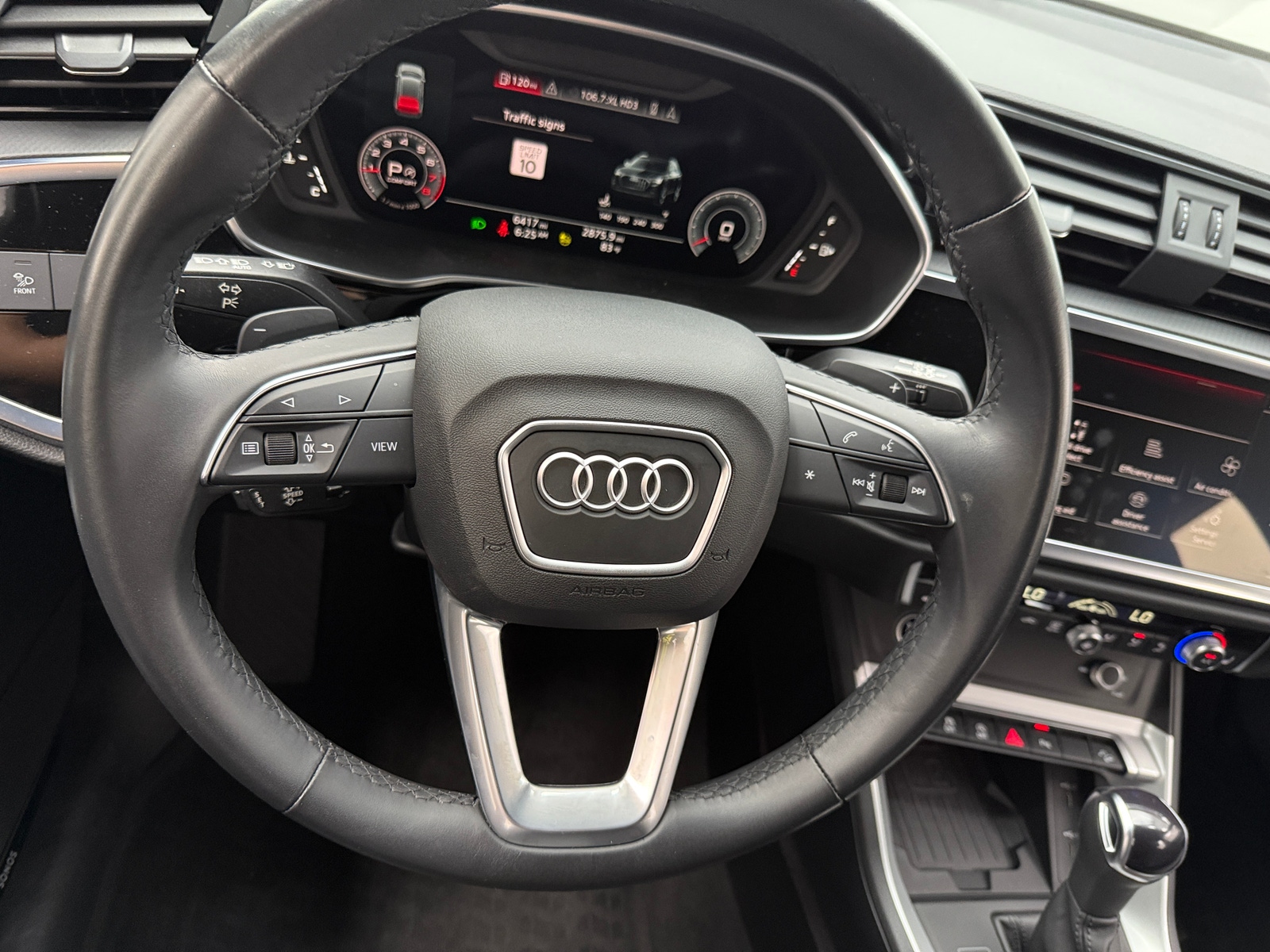Thumbnail: 2023 Audi Q3 - 4