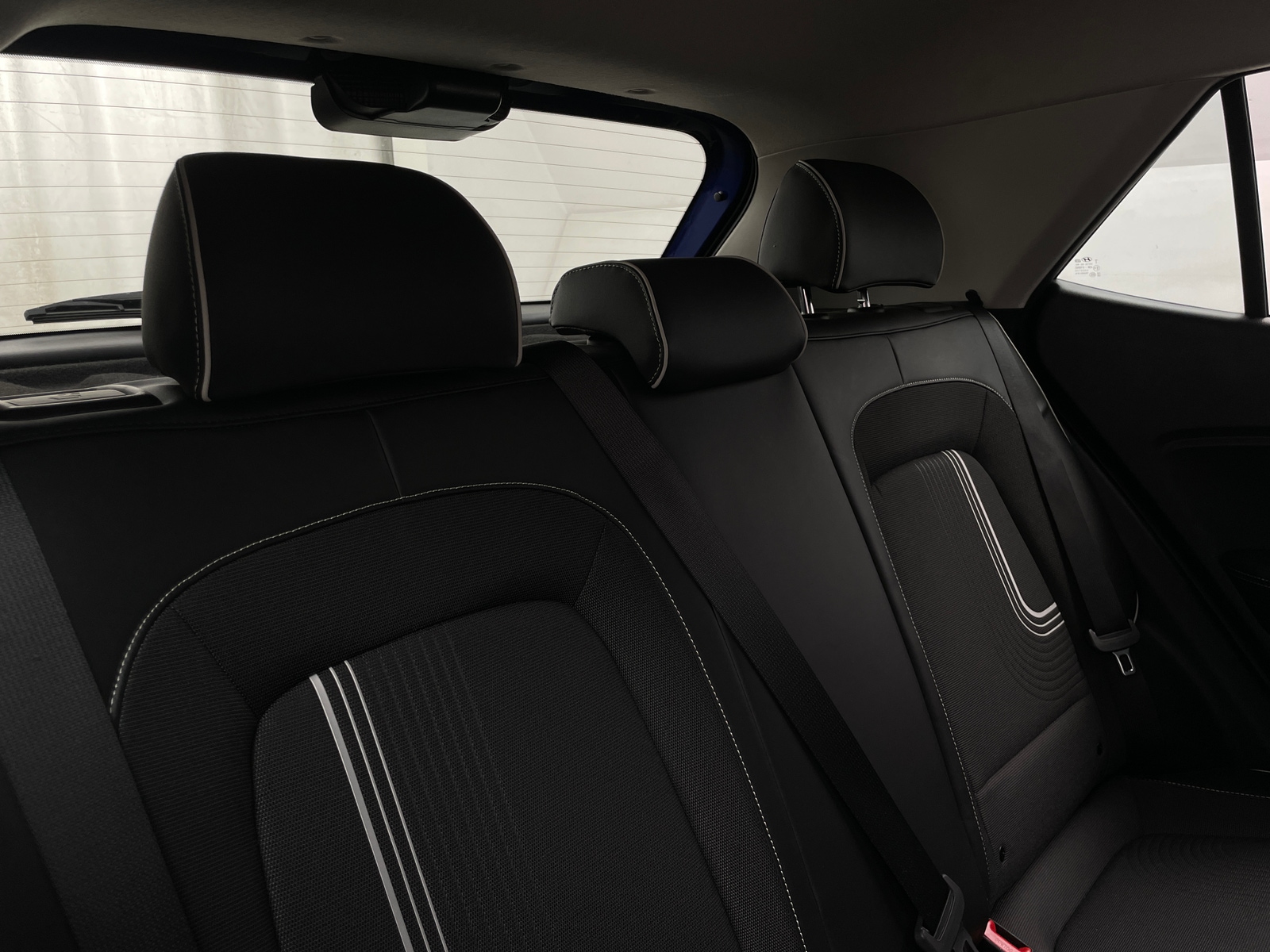 Thumbnail: 2022 Hyundai Venue - 6