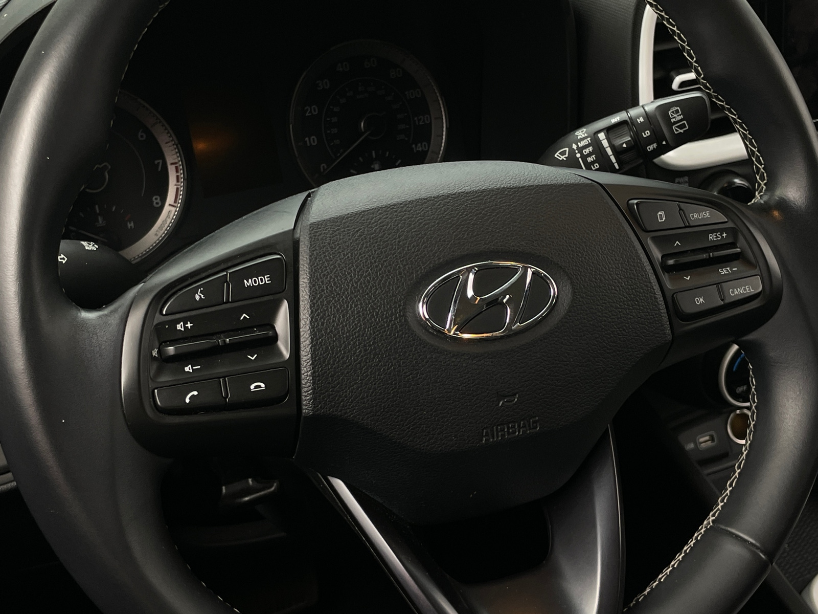 Thumbnail: 2022 Hyundai Venue - 5
