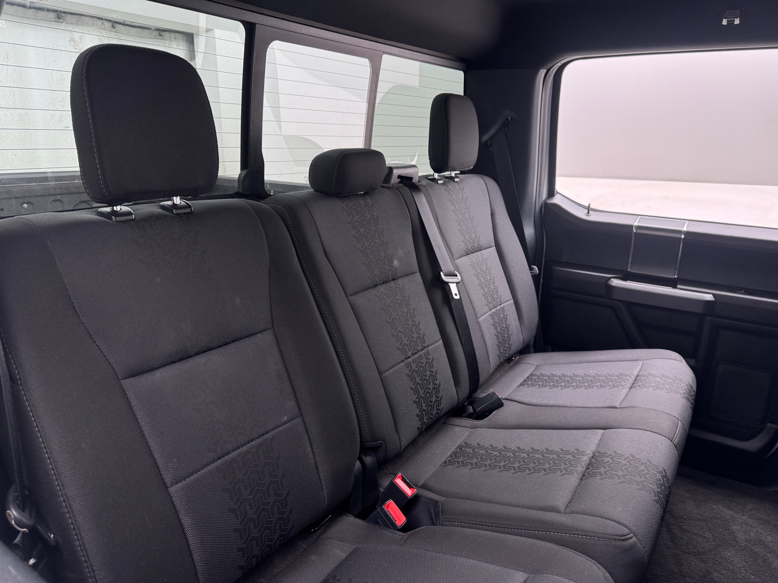 Thumbnail: 2020 Ford Econoline - 6