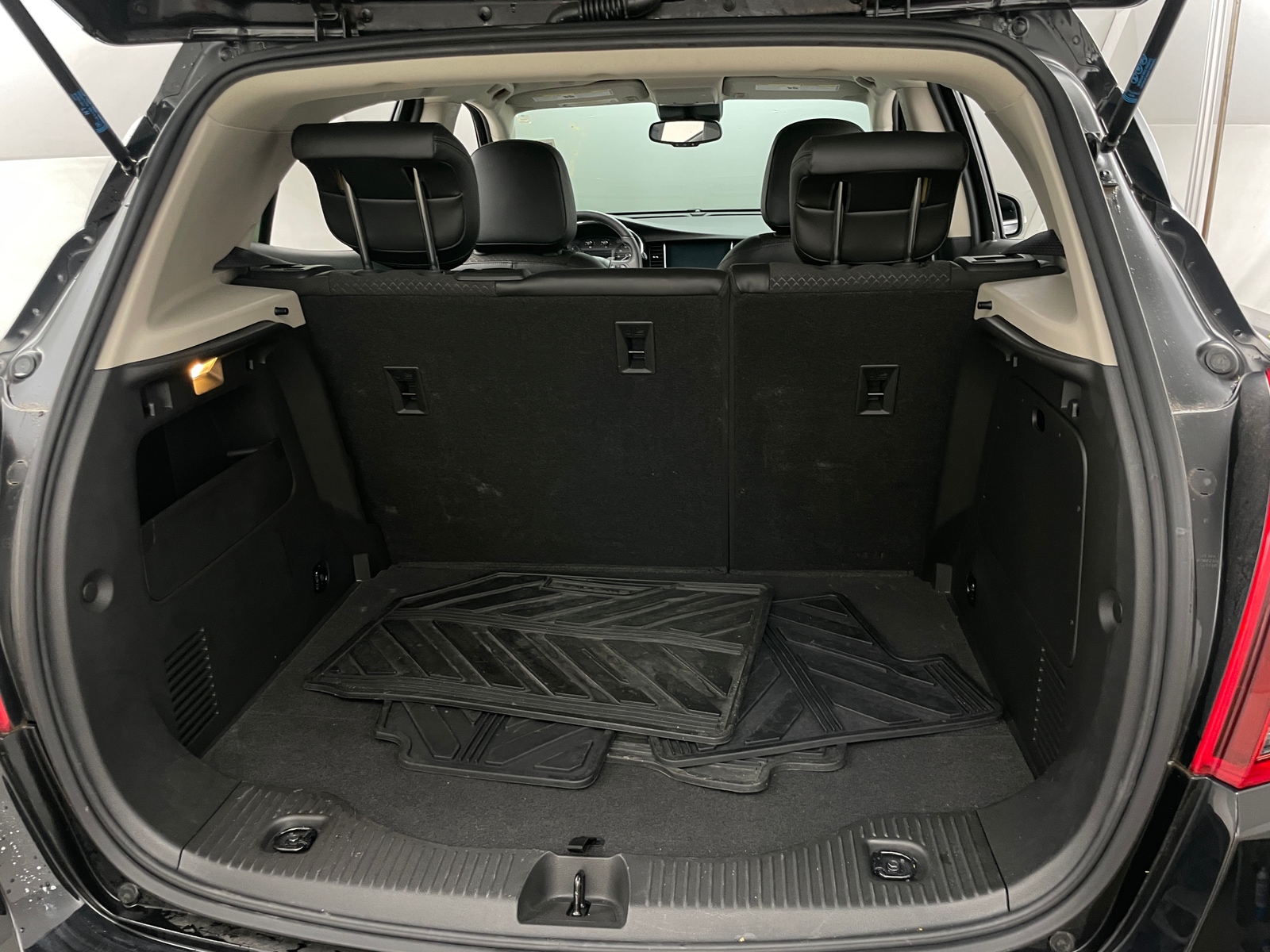 Thumbnail: 2018 Buick Encore - 6