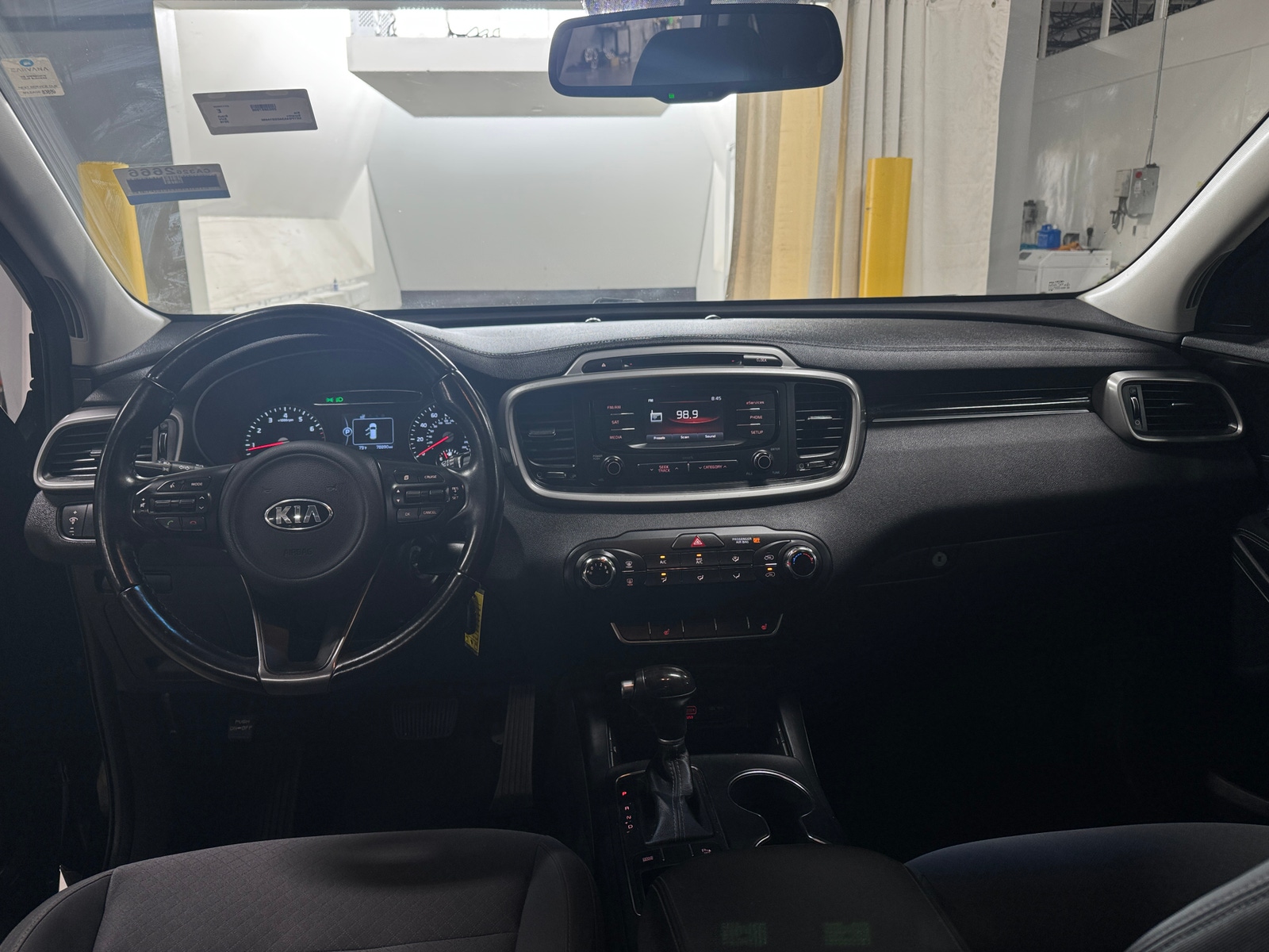 Thumbnail: 2016 Kia Sorento - 3