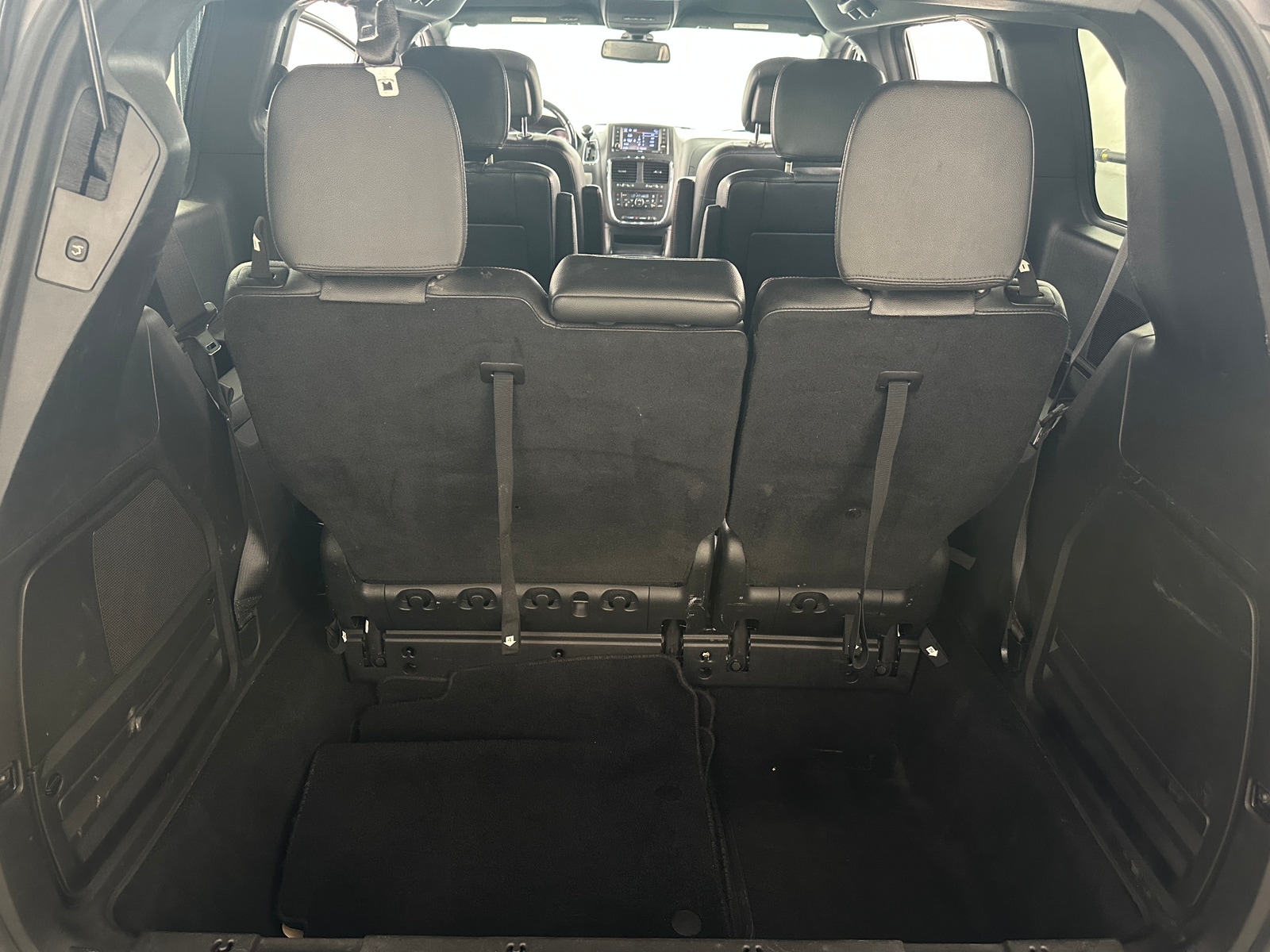 Thumbnail: 2019 Dodge Grand Caravan - 6