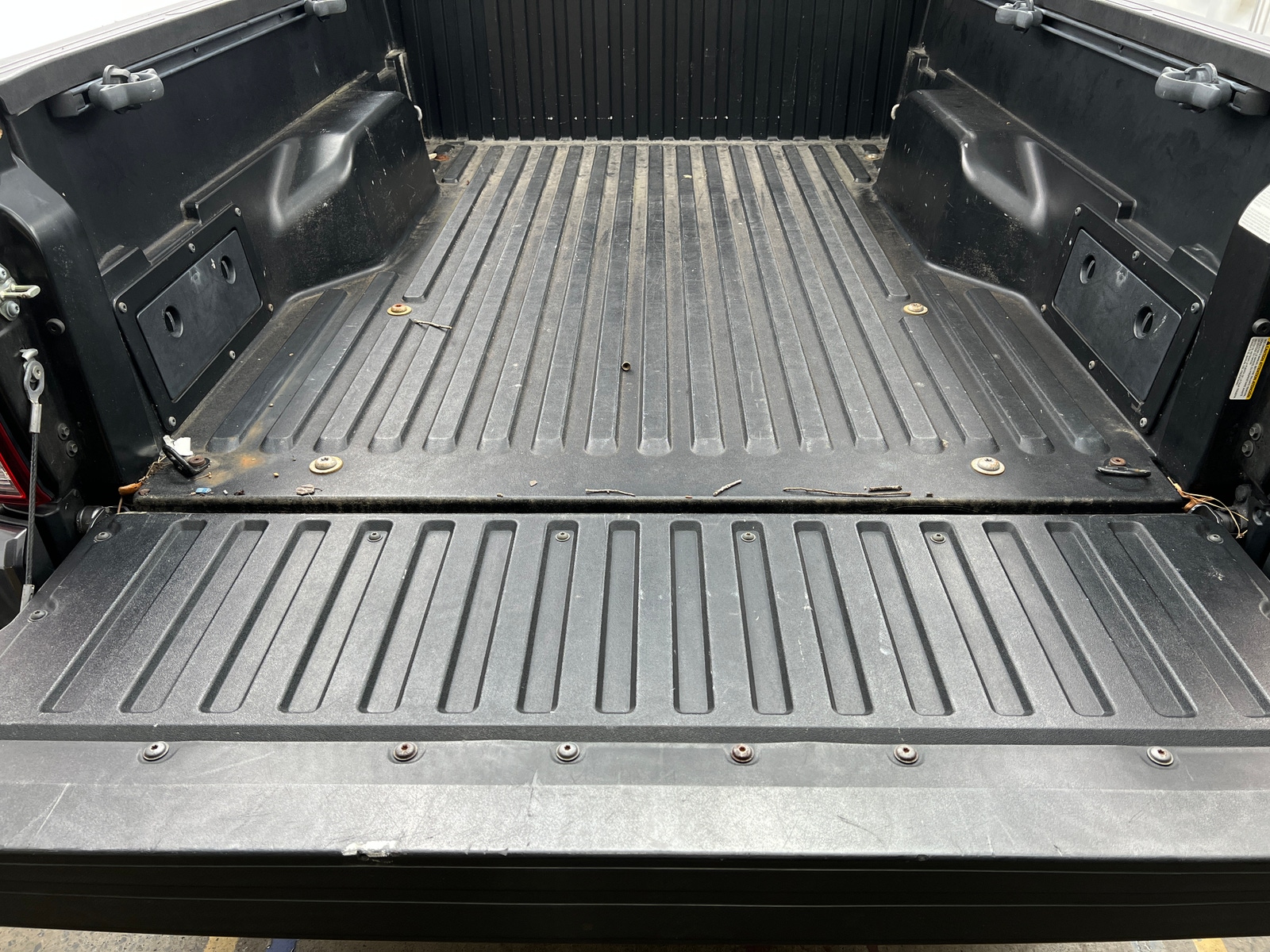 Thumbnail: 2018 Toyota Tacoma - 6