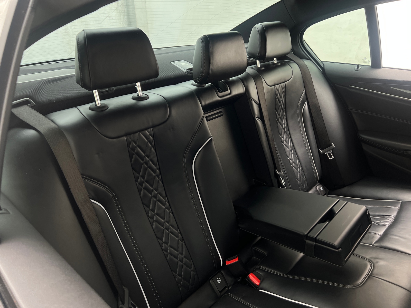 Thumbnail: 2018 BMW 5 Series - 5