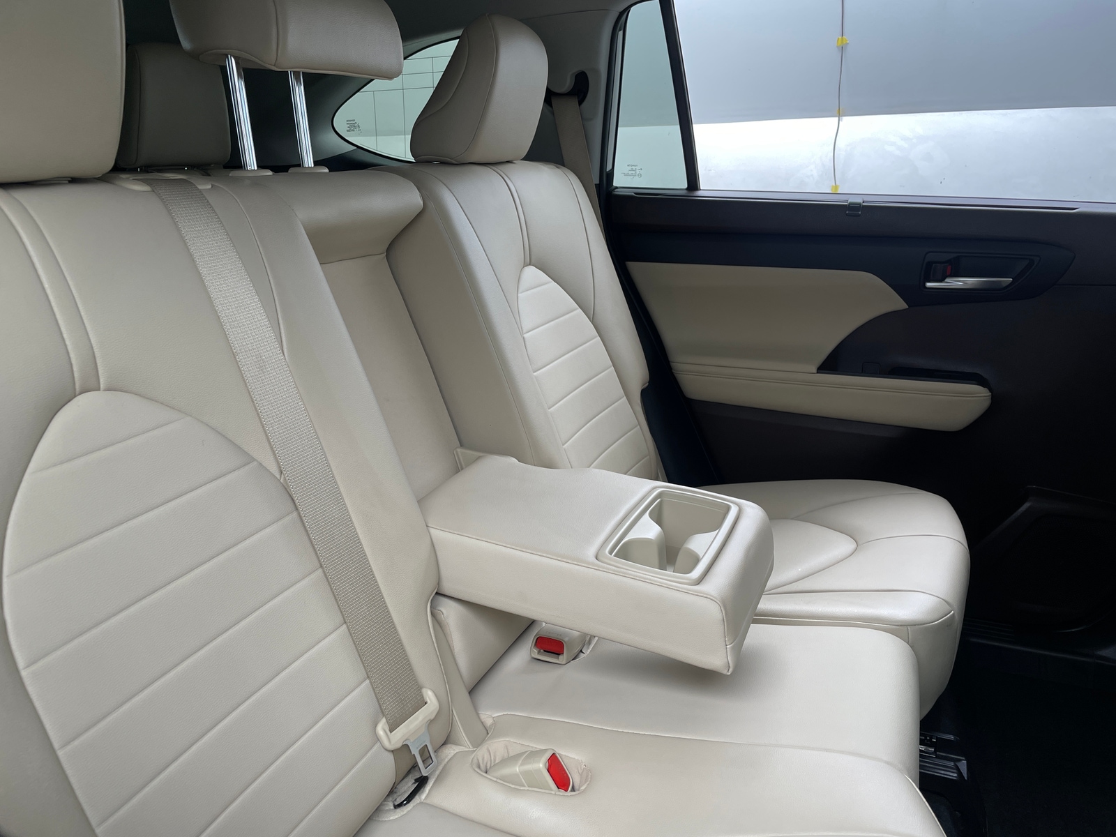 Thumbnail: 2021 Toyota Highlander - 5