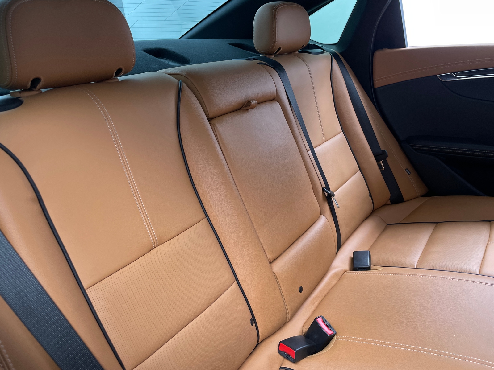 Thumbnail: 2016 Chevrolet Impala - 5