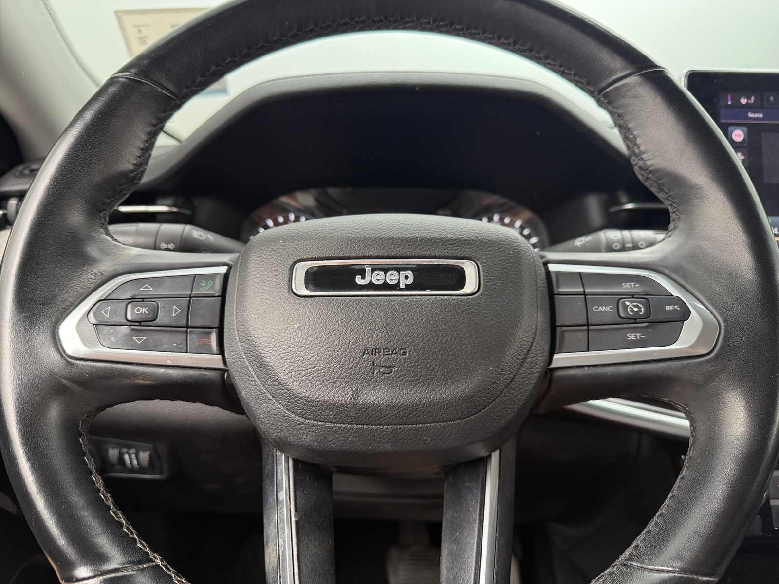 Thumbnail: 2022 Jeep Compass - 4