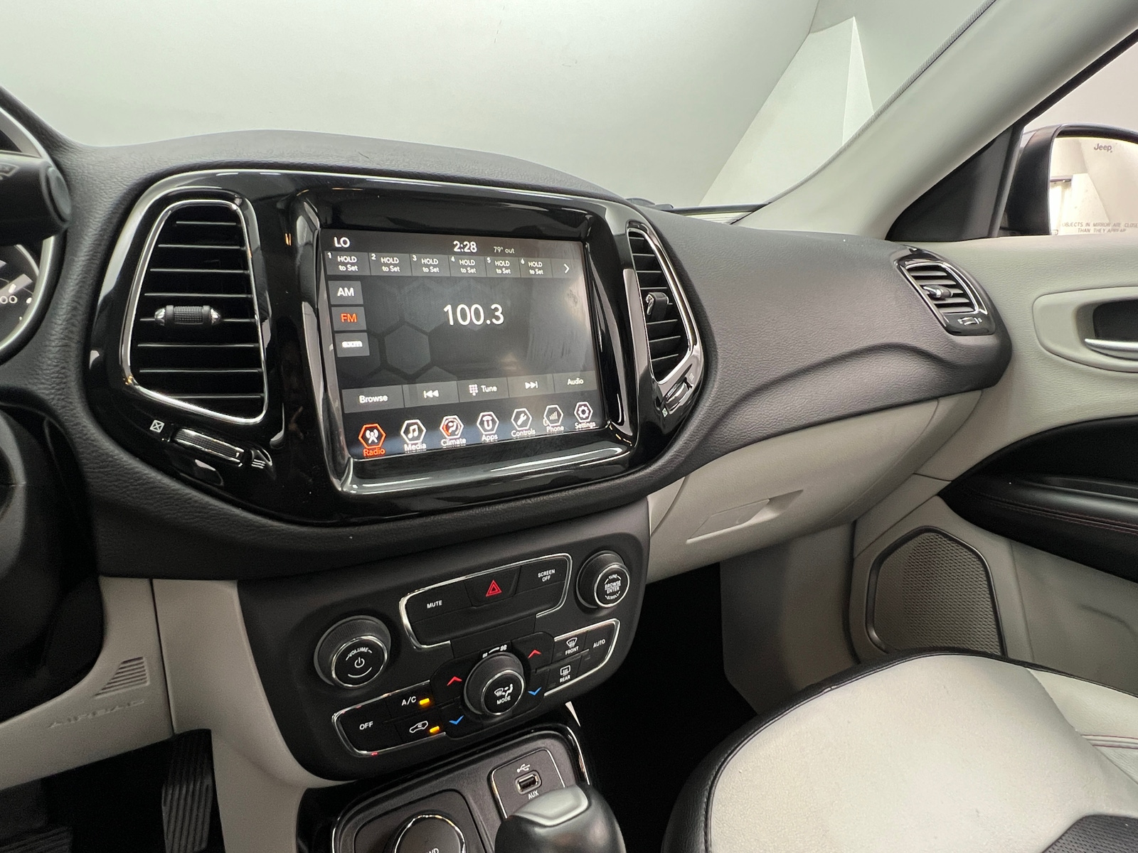 Thumbnail: 2018 Jeep Compass - 4