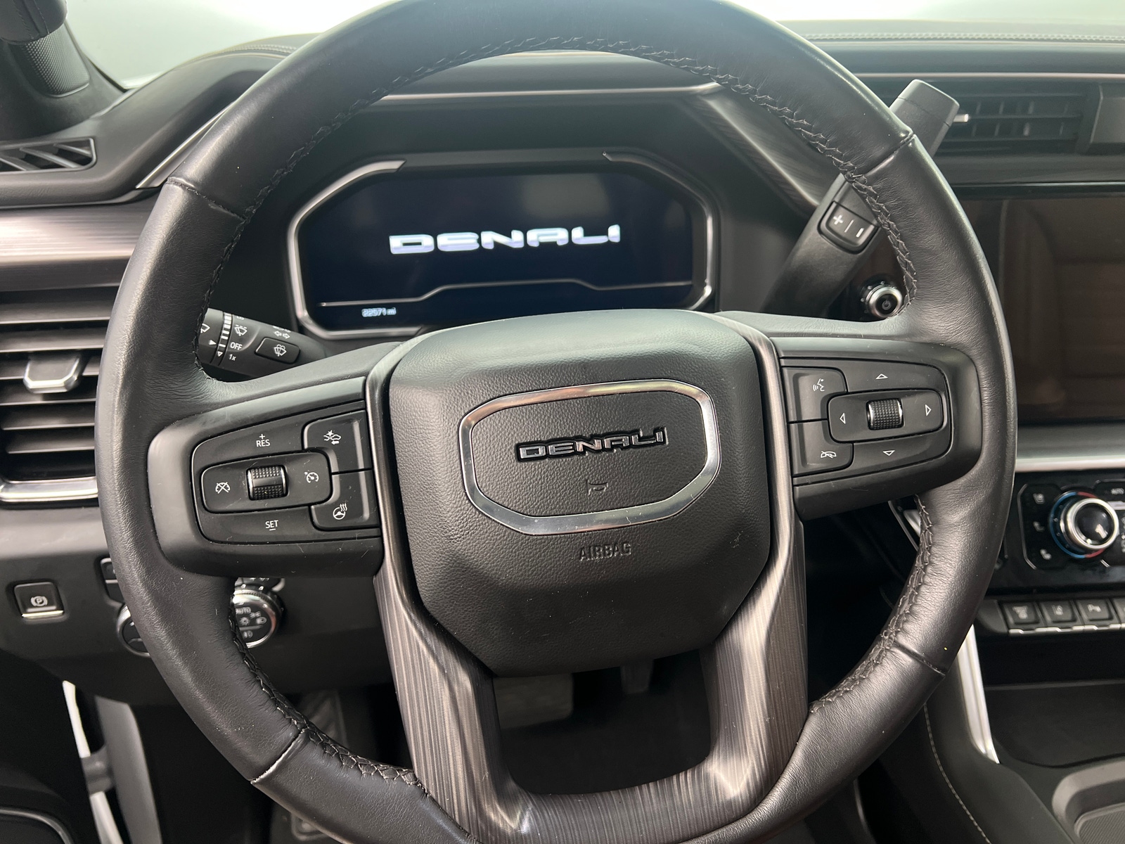 Thumbnail: 2024 GMC Sierra 2500 - 5