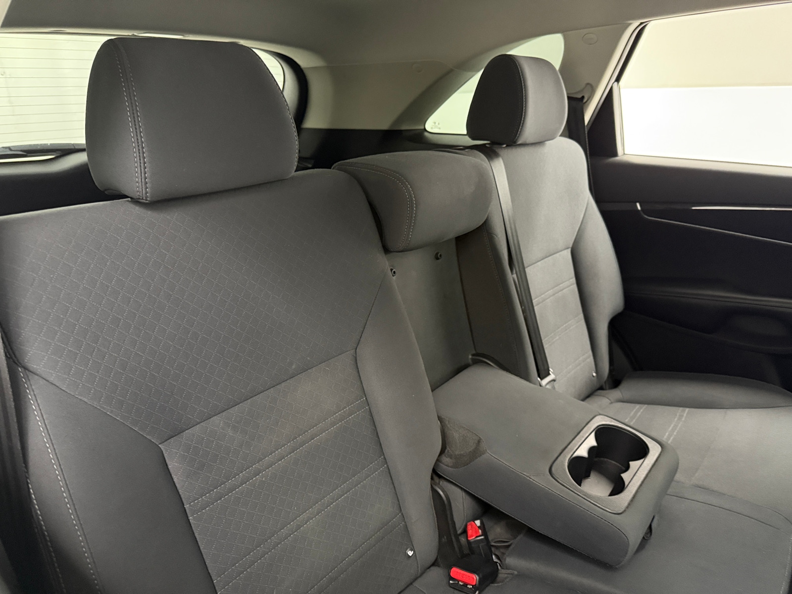 Thumbnail: 2018 Kia Sorento - 6